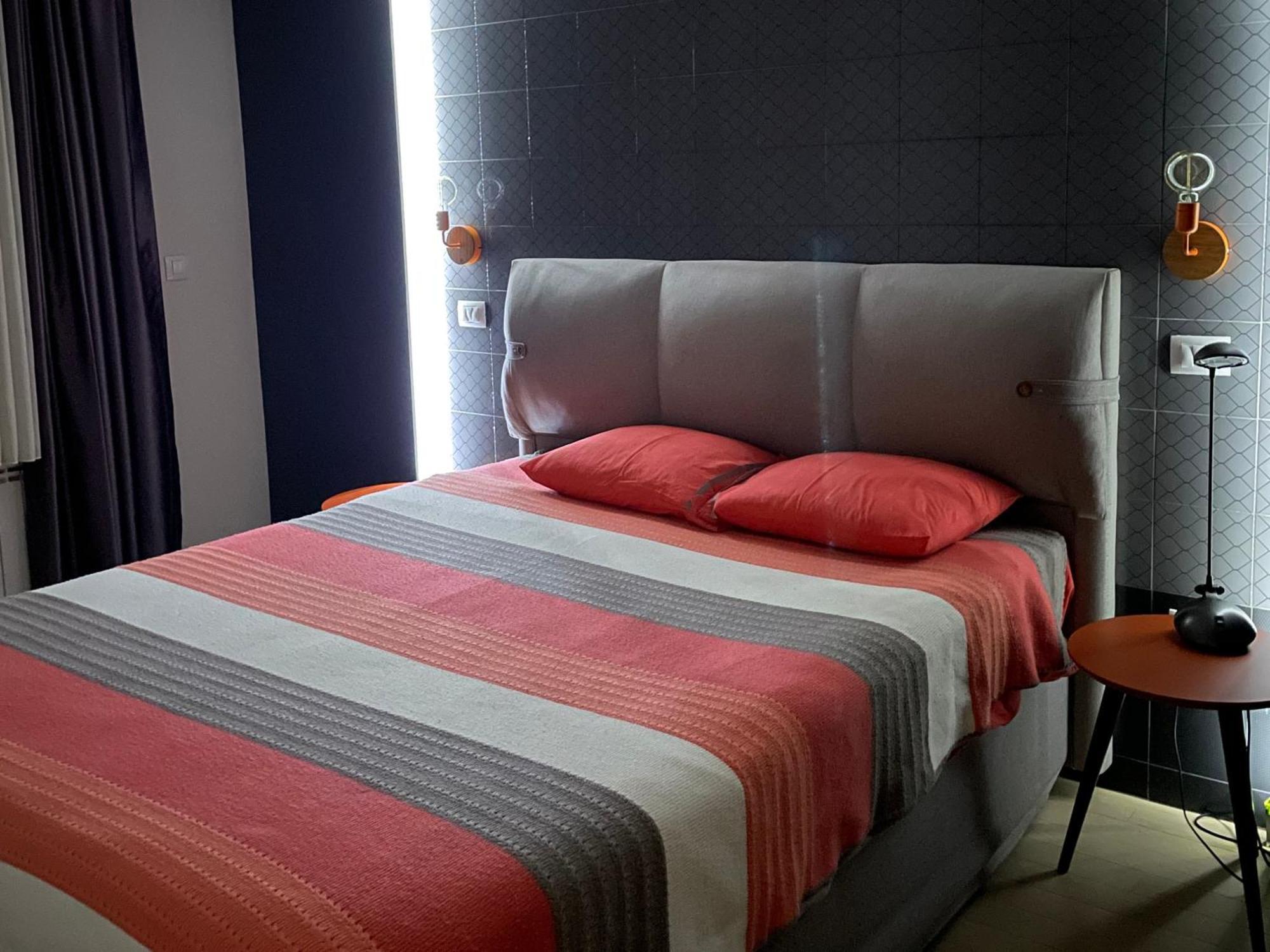 Stylish Apartment, Skopje Centre - Private Parking - Panoramic Views Esterno foto