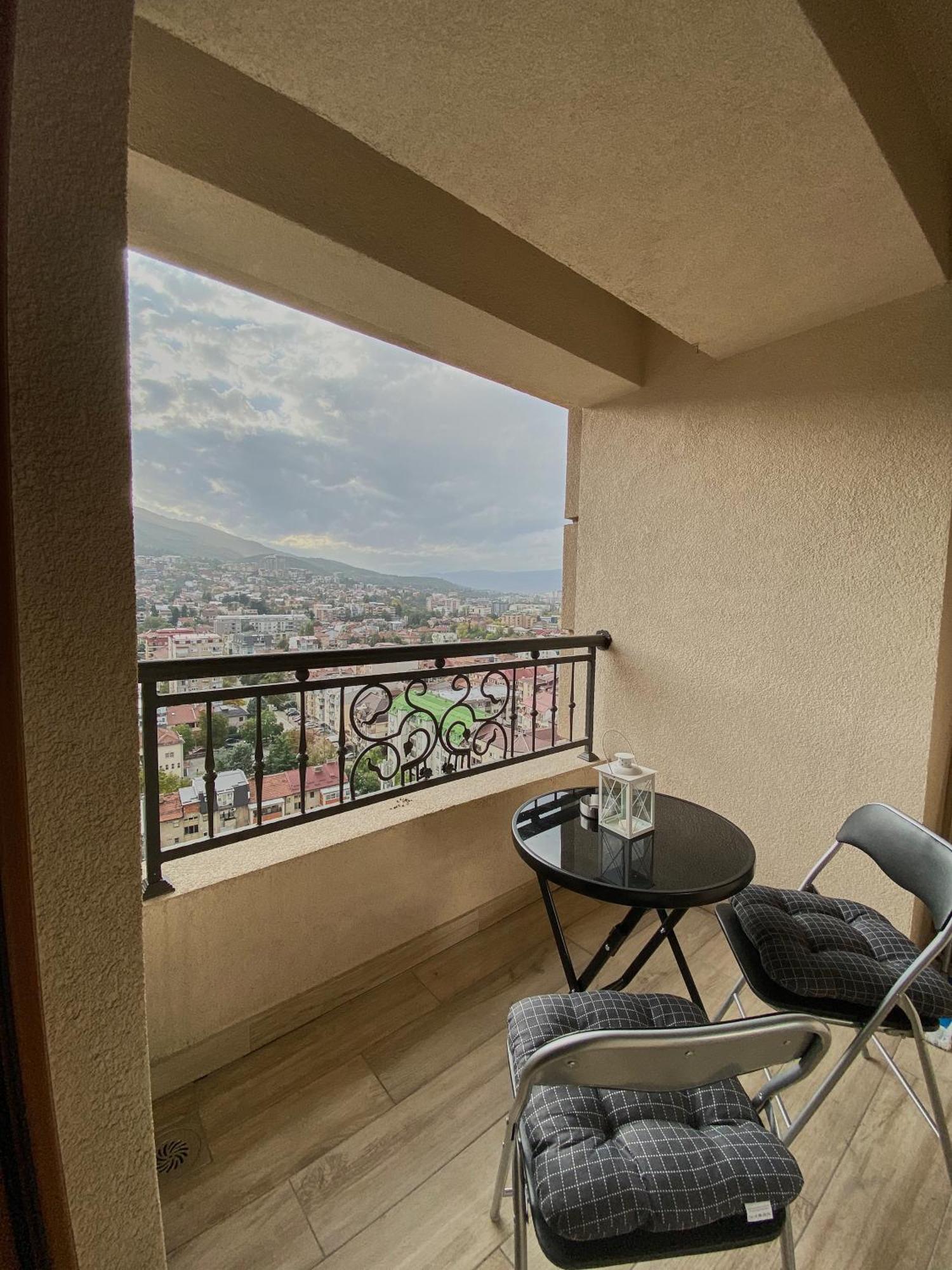 Stylish Apartment, Skopje Centre - Private Parking - Panoramic Views Esterno foto